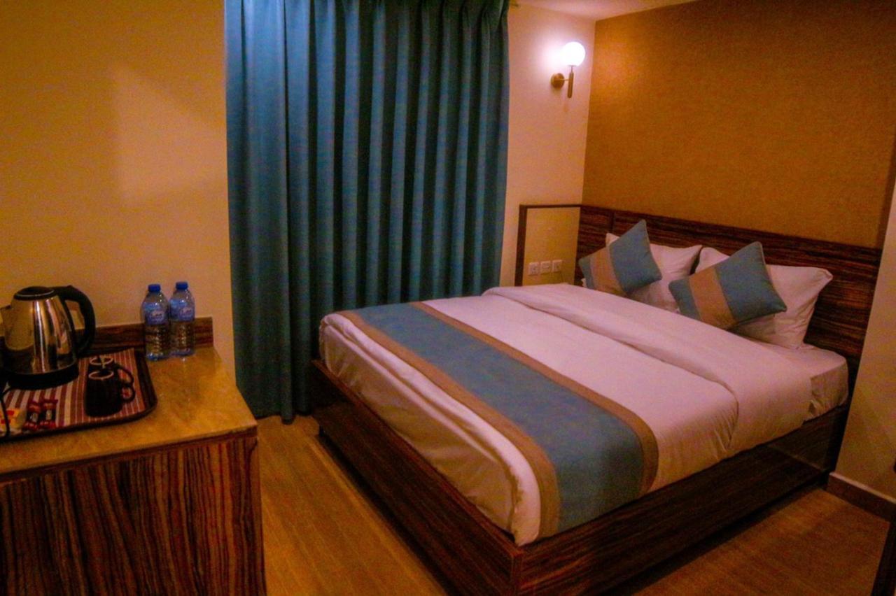 עקבה ِafnan Hotel מראה חיצוני תמונה